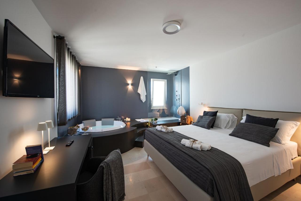 Suite1212 - Rattazzi Monopoli Exterior foto